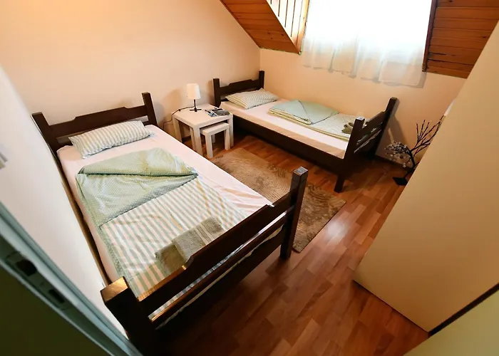 아파트 Smestaj Simovic *