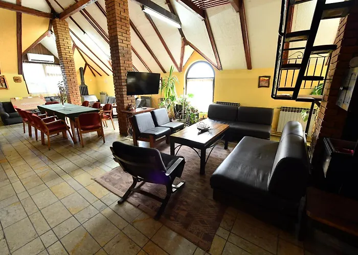 아파트 Smestaj Simovic *